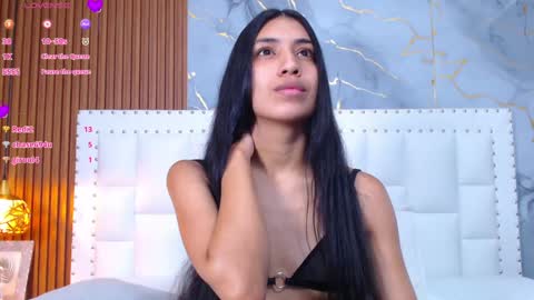 Snapshot of littlee_emilyy_ chatting on January 18, 2025, 2:58 am Emily  online show from January 18, 2025, 2:58 am