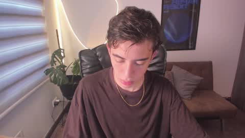 Ferxxo online show from December 19, 2024, 11:29 am