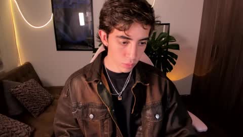 Ferxxo online show from January 1, 2025, 3:02 am