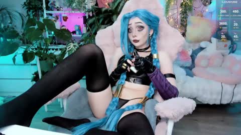 Snapshot of littleflufflepuff chatting on February 8, 2025, 4:57 pm Riza Riri Puff  online show from February 8, 2025, 4:57 pm