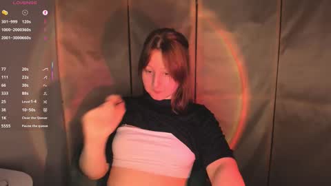 Snapshot of littlemargoo chatting on February 21, 2026, 7:26 pm Margo online show from February 21, 2026, 7:26 pm