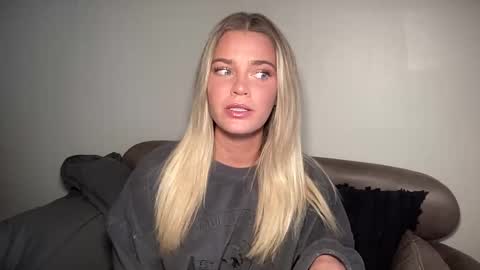 Snapshot of littlemaryjane19 chatting on January 8, 2025, 10:27 pm Marciabrady online show from January 8, 2025, 10:27 pm