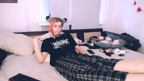 Felix online show from April 6, 2026, 1:58 am