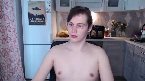 Snapshot of littlesadcabbage chatting on May 30, 2026, 3:14 am Sonnenschein online show from May 30, 2026, 3:14 am
