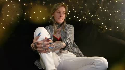 Niki  free tg channel with some photos gifs and info about streams  online show from February 8, 2026, 7:01 am