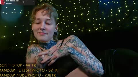 Niki  free tg channel with some photos gifs and info about streams  online show from May 4, 2026, 2:24 pm