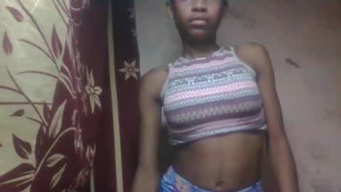 Snapshot of littleyanah chatting on September 8, 2025, 2:38 pm yanah online show from September 8, 2025, 2:38 pm