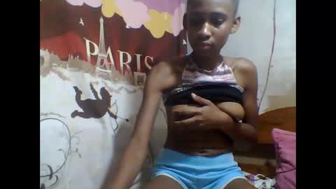 Snapshot of littleyanah chatting on September 20, 2025, 8:59 am yanah online show from September 20, 2025, 8:59 am