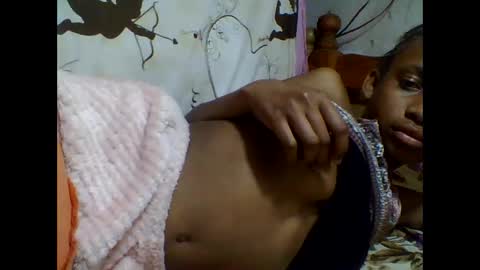 Snapshot of littleyanah chatting on September 23, 2025, 7:06 pm yanah online show from September 23, 2025, 7:06 pm