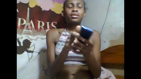 Snapshot of littleyanah chatting on September 24, 2025, 7:17 pm yanah online show from September 24, 2025, 7:17 pm