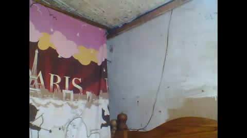 Snapshot of littleyanah chatting on September 28, 2025, 5:51 pm yanah online show from September 28, 2025, 5:51 pm