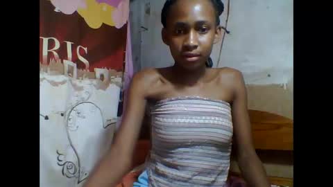 Snapshot of littleyanah chatting on September 29, 2025, 11:04 am yanah online show from September 29, 2025, 11:04 am