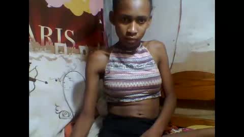 Snapshot of littleyanah chatting on October 2, 2025, 5:31 pm yanah online show from October 2, 2025, 5:31 pm