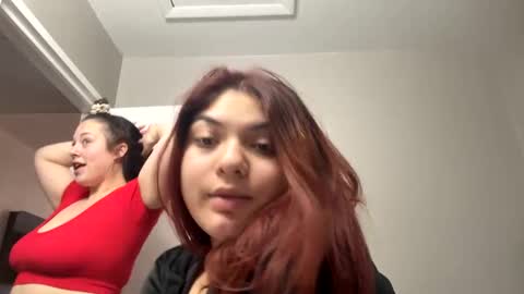 Snapshot of littylit304 chatting on February 12, 2025, 5:37 pm littylit304 online show from February 12, 2025, 5:37 pm