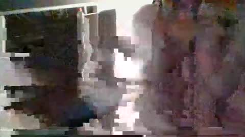 litzsa online show from February 15, 2026, 11:52 am