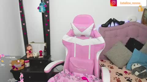 Snapshot of liv_rosse chatting on April 17, 2026, 5:43 am Katalina Novoa. online show from April 17, 2026, 5:43 am