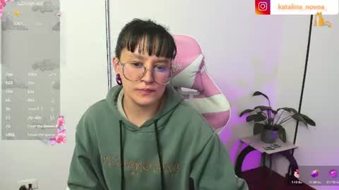 Snapshot of liv_rosse chatting on July 2, 2026, 2:33 am Katalina Novoa. online show from July 2, 2026, 2:33 am