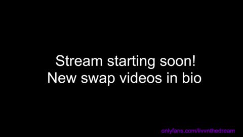 Snapshot of livanddrew chatting on February 3, 2025, 3:59 pm Liv and Drew online show from February 3, 2025, 3:59 pm