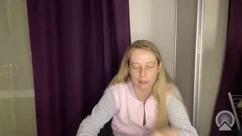 Livandria online show from June 1, 2026, 7:59 pm