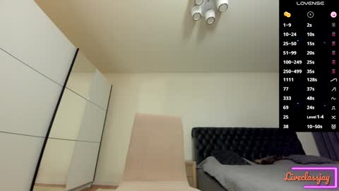 Snapshot of liveclassjay chatting on December 6, 2024, 3:30 am jay online show from December 6, 2024, 3:30 am