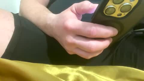 Snapshot of livinlife4now85 chatting on March 5, 2025, 1:17 pm Cum4fun online show from March 5, 2025, 1:17 pm