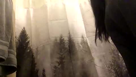 Snapshot of livmirage chatting on April 10, 2026, 6:12 pm Liv Mirage online show from April 10, 2026, 6:12 pm