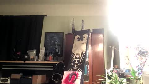 Snapshot of livmirage chatting on April 11, 2026, 7:29 pm Liv Mirage online show from April 11, 2026, 7:29 pm