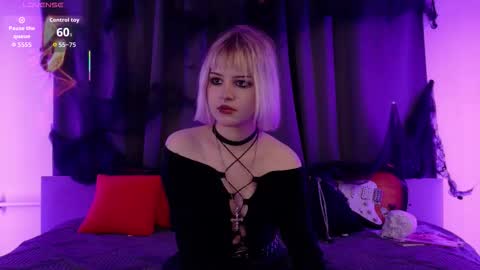 Snapshot of liyaluna chatting on September 28, 2025, 1:38 pm LIA online show from September 28, 2025, 1:38 pm