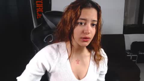 Elizabeth online show from October 6, 2025, 9:34 pm