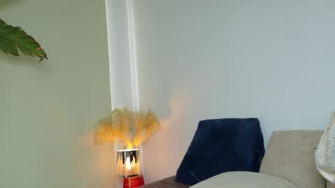 liz online show from December 2, 2025, 7:09 pm