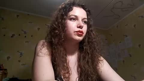 Molly online show from April 13, 2026, 5:18 pm