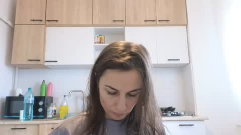 Snapshot of lizalish chatting on January 27, 2025, 9:13 am Liza online show from January 27, 2025, 9:13 am