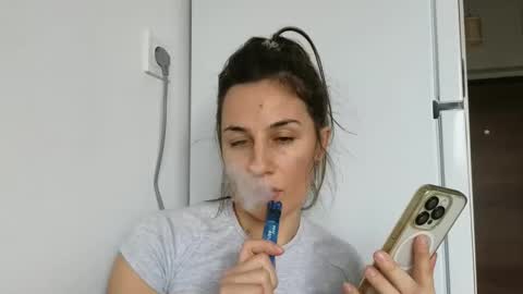 Snapshot of lizalish chatting on February 5, 2025, 12:17 pm Liza online show from February 5, 2025, 12:17 pm