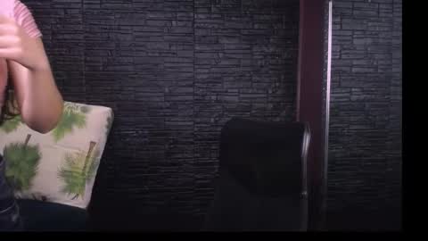 Snapshot of lizzie_collin chatting on October 13, 2025, 1:22 pm Lizzie online show from October 13, 2025, 1:22 pm