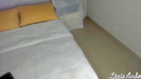 Snapshot of lizzieamber chatting on December 20, 2024, 9:21 am lizzieamber online show from December 20, 2024, 9:21 am