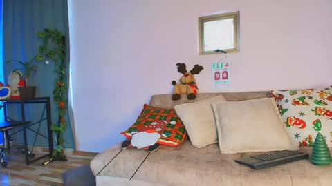 Snapshot of lizzy_kane chatting on December 5, 2025, 8:27 pm lizzy_kane online show from December 5, 2025, 8:27 pm