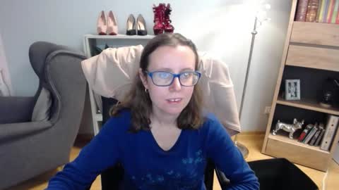 Lizzy online show from October 16, 2025, 4:24 am