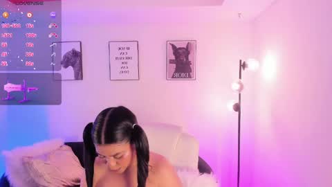Snapshot of lizzyponcee chatting on May 24, 2026, 6:29 am lizzyponcee online show from May 24, 2026, 6:29 am