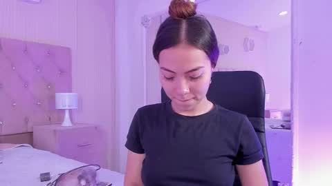 Lizzy Rossie online show from February 6, 2026, 2:20 pm