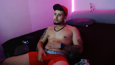 lliamm 2 online show from January 25, 2025, 12:47 pm