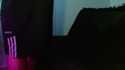 lliamm 2 online show from September 9, 2025, 5:29 am