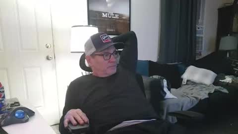 LongDick Daddy online show from November 5, 2025, 2:00 am