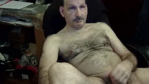 Snapshot of loades182025 chatting on February 4, 2026, 3:34 am loades182025 online show from February 4, 2026, 3:34 am