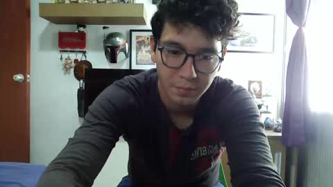 Snapshot of lobomx19 chatting on February 25, 2025, 4:10 pm Lobo online show from February 25, 2025, 4:10 pm