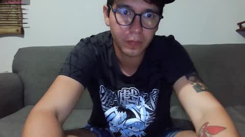 Snapshot of lobomx19 chatting on November 2, 2025, 5:32 am Lobo online show from November 2, 2025, 5:32 am