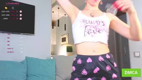Hello Im Christy online show from October 23, 2025, 5:12 pm