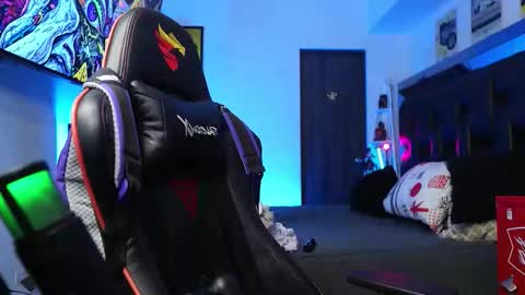 logan_hugh8 online show from February 8, 2026, 5:55 am