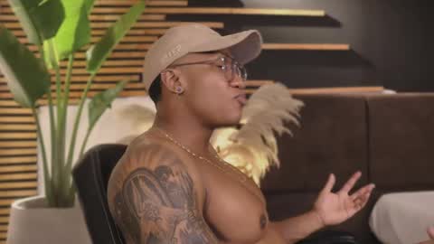 Snapshot of logan_varela chatting on January 29, 2025, 6:43 am logan_varela online show from January 29, 2025, 6:43 am