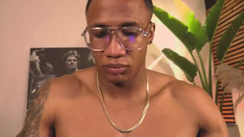 Snapshot of logan_varela chatting on February 3, 2025, 10:25 am logan_varela online show from February 3, 2025, 10:25 am