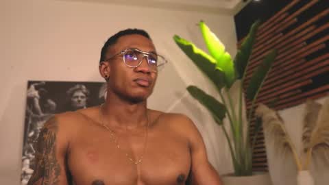 Snapshot of logan_varela chatting on February 4, 2025, 5:31 am logan_varela online show from February 4, 2025, 5:31 am